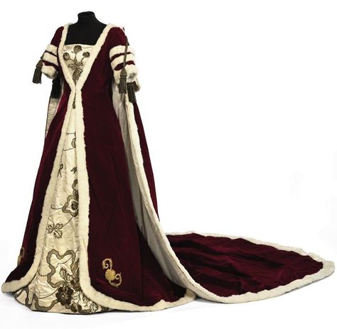 Peeress' coronation robes, England, c. 1902. Undergown of cream silk taffeta applied with a heavily embroidered silk satin front panel, a short sleeved robe of crimson silk velvet, fitted and trimmed in miniver and embroidered with stylized "S" shapes in gilt, a train of crimson silk velvet with a short ermine capelet and gilt cordons to the shoulders, and the remains of a peeress' coronation train. Possibly worn by Charlotte, Countess Spencer, to the coronation of Edward VII, 1902. Christie's. Aristocratic Dress, Earl Spencer, Coronation Gown, Coronation Robes, Royal Costume, Coronation Dress, Edgy Dress, Court Dresses, Dress Design Drawing