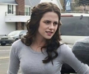 2000s Autumn, Fem Pfp, Vampire Boyfriend, Twilight Vibes, Bella Cullen, Twilight Cast, Twilight Photos, Twilight Film, Alice Cullen