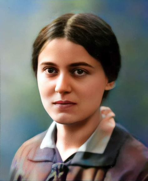 a.k.a. St. Edith Stein St Edith Stein, Edith Stein, Saint Teresa, St Therese Of Lisieux, Thérèse Of Lisieux, St Therese, Brown Fits, Faith Inspiration, Mother Mary