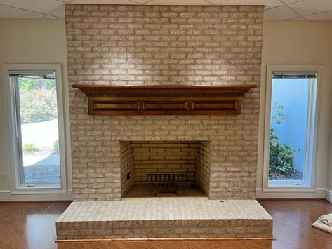 What Color Should I Paint My Brick Fireplace? - Fireplace Painting Taupe Fireplace Brick, Taupe Fireplace, Old Brick Fireplace, Fireplace Cleaner, Fireplace Painting, Painting Brick, Fireplace Brick, Dream Fireplace, Light Paint Colors