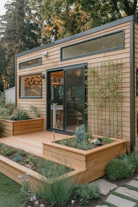 20 Modern Tiny House Garden Office Ideas Home Office Garden Room, Tiny House Landscaping, Small Garden Office Ideas, Shed Office Ideas Backyards, Small Garden Office Pod, Shed To Office, Office Gym Combo, Backyard Office Studio, Adu Studio