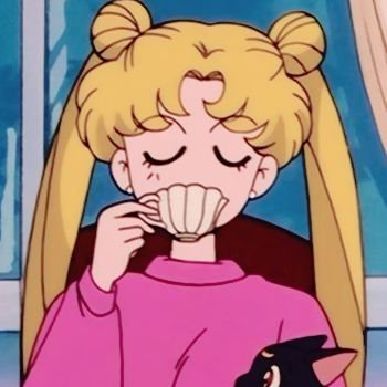 Sailor Moon Reaction Pics, Serena Sailor Moon, Sailor Moon Gif, Sailor Moon Screencaps, Moon Icon, Sailor Moon Usagi, Sailor Moon Aesthetic, Manga Drawing Tutorials, Sailor Moon Wallpaper