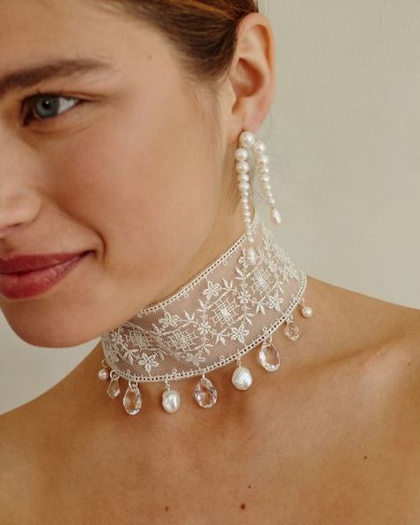 Chan Luu on Instagram: "Swept away by these Victorian-inspired statement chokers featuring handmade lace, crystals and pearls. Perfect for a winter bride ✨❄️✨" Wedding Dress With Choker, Pearl Choker Bride, Elegant Pearl Embellished Choker Jewelry, Evening Pearl Embellished Choker Jewelry, Silver And Pearl Jewelry, Vintage Pearl Chain Choker For Wedding, Bride Choker, Elegant Pearl Embellished Choker, Victorian Pearl Choker