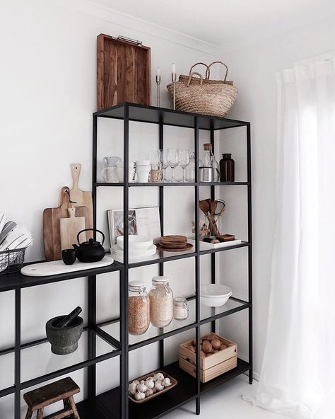 𝐉𝐞𝐦 𝐉𝐮𝐭𝐡𝐚𝐦𝐚𝐭 on Instagram: “• M o n d a y • • • Cleaning out the kitchen was one of the chores today. How often do you give your kitchen a thorough clean? • • •…” Shelves In Living Room, Ikea Vittsjo, Small Dining Room Table, Black Shelves, Wonderful Weekend, Design Exterior, Apartment Inspiration, Dining Room Design, Interior Inspo