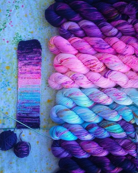 Knitwear Inspiration, Rigid Heddle Weaving, Yarn Inspiration, June 19, Dyed Yarn, Crafty Craft, Sock Yarn, Hand Dyed Yarn, Machine Knitting