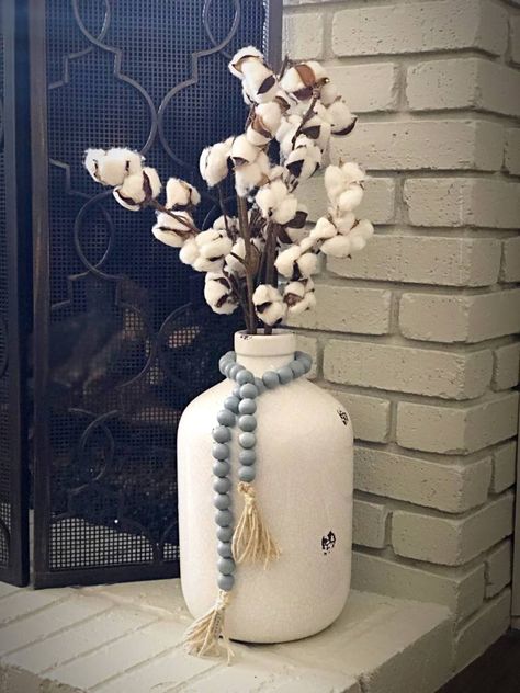 Decorating With Wood Beads, Decorating With Beads, Wood Beads Diy, Farmhouse Beads, Vase Deco, Bead Decor, Wooden Bead Garland, Holiday Tablescapes, Cotton Crafts