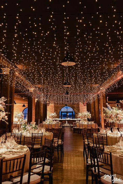 Liberty Warehouse Wedding Photos by Susan Shek Photography Red Hook Brooklyn, Wedding Reception Lighting, Winter Wedding Venues, Fall Wedding Color Palette, Wedding Salon, Lights Wedding Decor, Elegant Wedding Venues, Nye Wedding, Dream Wedding Decorations