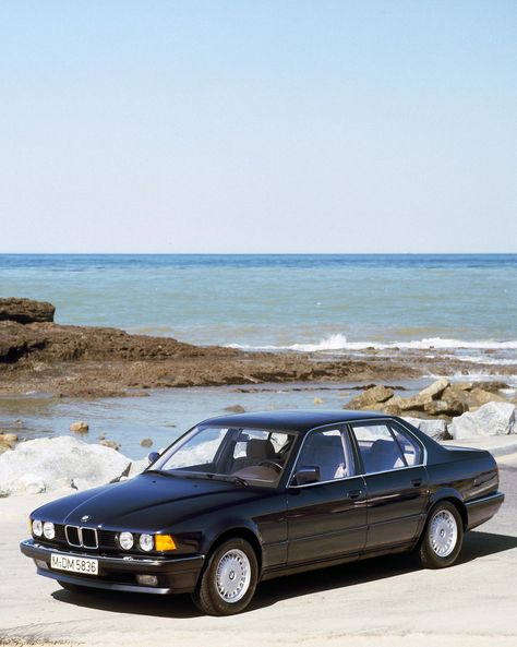 Bmw 750 Li 1996, Tish Weinstock, Bmw Old School, 90s Bmw, E32 Bmw, Old Bmw, Bmw 2000, Bmw Old, Bmw E32