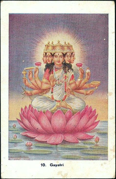 Vintage Hindu Art, Indian Gods Aesthetic, Lakshmi Aesthetic, Hindu God Aesthetic, Maa Gayatri, Hindu Cosmos, Arte Yoga, Saraswati Goddess, Gayatri Mantra