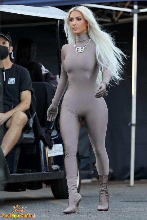 Kim Kardashian Style Outfits, Kardashian Style Outfits, Catsuit Outfit, Yeezy Outfit, Kim Kardashian Outfits, Kim K Style, Beauty Boost, Kardashian Outfit, Power Of Makeup