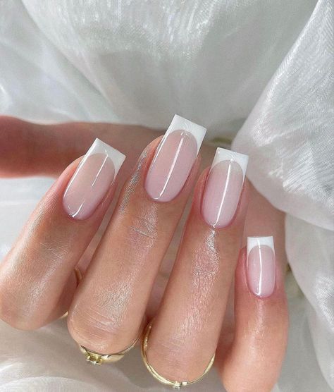 Clean Nails Acrylic, Nail Inspo Short French, Clean French Tip Nails, French White Tip Nails, Square Nails 2023, Short Square Nails French Tip, Plain Nail Designs, Pretty Square Nails, Classic Acrylic Nails