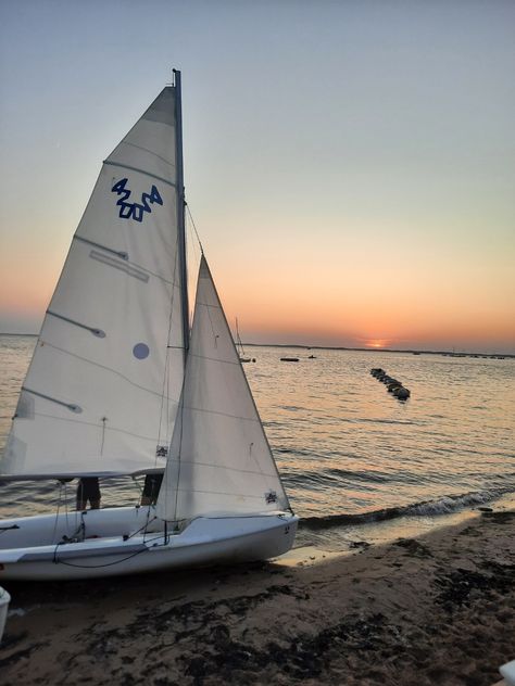 Sailing Aesthetic, Summer Sailing, Summer Boats, Sail Life, Hamptons Summer, Coastal Granddaughter, Coastal Life, Summer Road Trip, Summer Dream