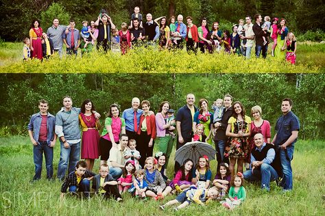 Large Family Pictures, Large Family Photography, Large Group Photos, Family Reunion Photos, Simplicity Photography, Large Family Portraits, Large Family Poses, Big Family Photos, Extended Family Photos