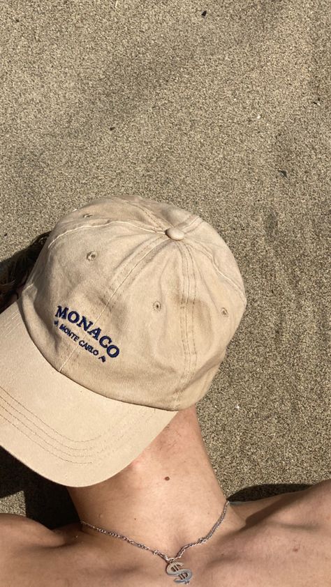 Monaco cap, beige, summer inspo man, summer fits man Beige Men Aesthetic, Monaco Mens Style, Cap Aesthetic Men, Boy With Cap Aesthetic, Guys Hats, Cap Outfit Men, Summer Fits Men, Cap Code, Cap Boy