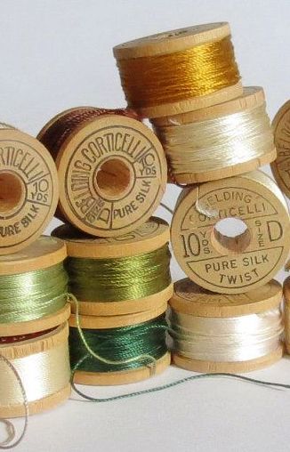 Yarn Ribbon And Thread, Spools Of Thread, Vintage Sewing Notions, Thread & Yarn, Vintage Sewing Machines, Wooden Spools, Sewing Baskets, Thread Spools, Sewing Rooms