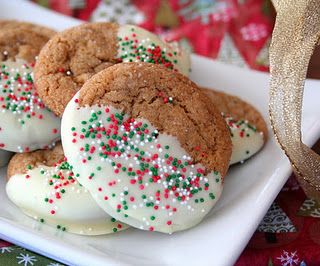 White Chocolate Molasses Spice Cookies @Carolyn Ketchum Spice Cookie Recipes, Cookies Homemade, Homemade Cookie, Best Sugar Cookie Recipe, Ginger Molasses Cookies, Molasses Cookies, Best Sugar Cookies, Ginger Cookies, Spice Cookies