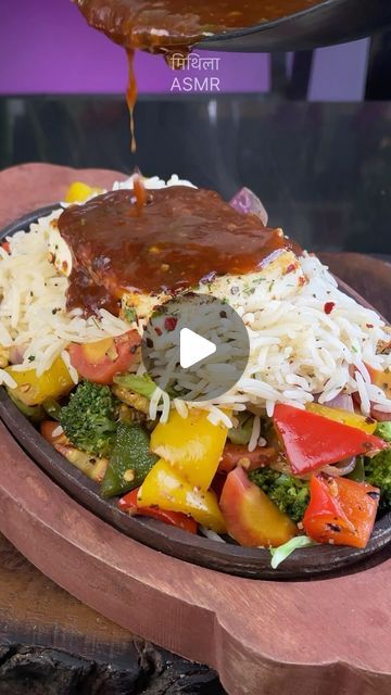 623K views · 15K likes | Mithila ASMR on Instagram: "Sizzling Paneer Steak . . #asmr #food #sizzler #paneer #paneersteak #sizzlingpaneer #paneersizzler #recipe #reels #asmrreels" Indian Sizzlers Recipes, Vegetarian Sizzler Recipes, Paneer Steak Recipe, Sizzlers Recipes, Paneer Breakfast Recipes, Sizzler Recipes Vegetarian, Paneer Steak, Sizzler Recipes, Herbed Rice