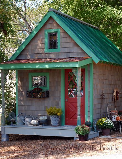 For my private counseling office.  Want to put this in my back yard when I build my new home.  I love this.  Would be so relaxing and inviting. Cottage Garden Sheds, Fall Pots, Shed Designs, A Small House, Stephanie Mcmahon, Storage Shed Plans, Shed Doors, Potting Sheds, She Sheds