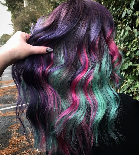 Festival Hair Braids, Dark Pink Hair, Purple Hair Color, Unicorn Hair Color, Dark Purple Hair, Bold Hair Color, Cute Hair Colors, Creative Hair Color, Creative Hair