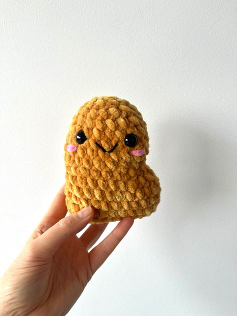 Nugget Crochet, Crochet Chicken Nuggets Free Pattern, Crochet Nugget, Crochet Nugget Pattern, Chicken Nugget Amigurumi Free Pattern, Crochet Blush Cheeks, Crochet Chicken Nuggets, Crochet Chicken Nugget Pattern Free, Chicken Nugget Crochet Pattern