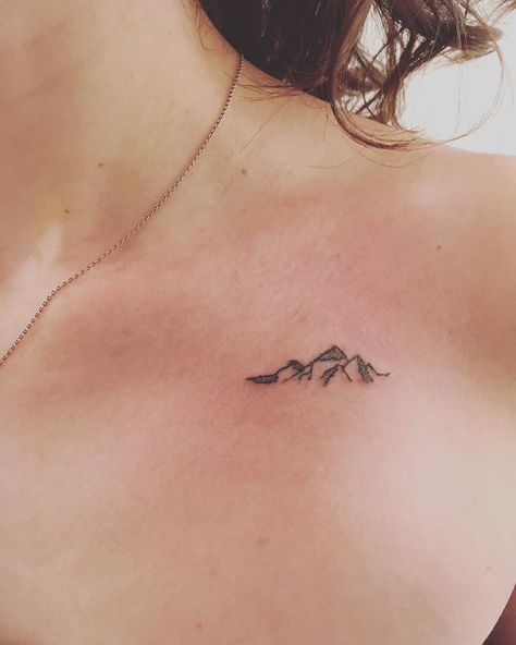 125 Best Mountain Tattoos! Lets Climb High - Wild Tattoo Art Tattoo Placement Shoulder, Women Tattoo Placement, Small Mountain Tattoo, Mountain Tattoos, Mountain Tattoo Simple, Small Tattoo Placement, Mountain Tattoo Design, Upper Back Tattoos, Small Quote Tattoos