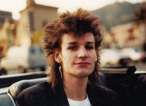 Gay Haircut, Daniel Ash, Bauhaus Band, Love And Rockets, Peter Murphy, Ashes Love, 80s Goth, Goth Guys, Pink Umbrella