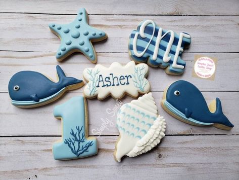 60 Cookies, Whale Birthday Cake, Whale Birthday Parties, Whale Cookies, Birthday Sugar Cookies, Whale Birthday, First Birthday Cookies, Bebe Shower, Ocean Birthday Party