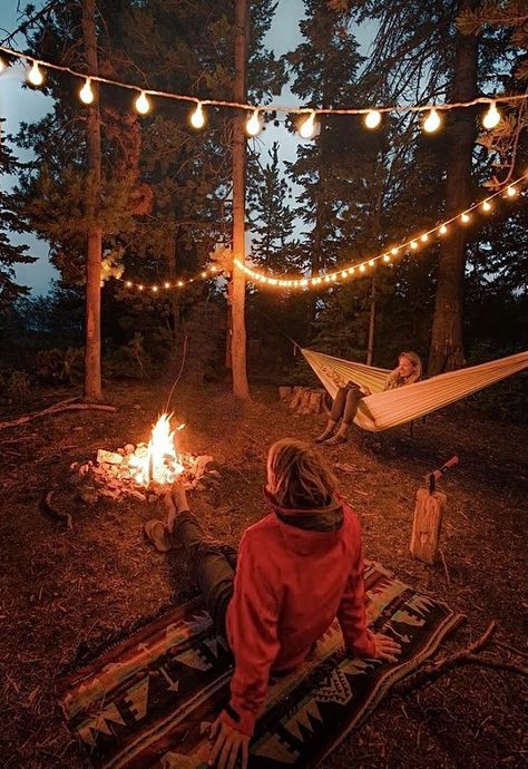 Inexpensive Date, Tree Tent, Dream Dates, 귀여운 음식 그림, Camping Vibes, Camping Set Up, Cute Date Ideas, Camping Aesthetic, Camping Photography