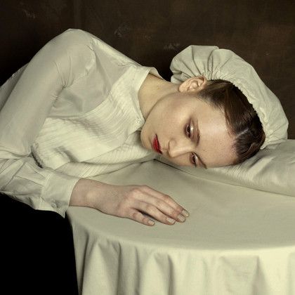 Romina Ressia Photography Fine Art Portrait Photography, Study Photography, Fine Art Portraits, Arte Inspo, Pose Reference Photo, Creative Portraits, 인물 사진, Photography Women, Pose Reference