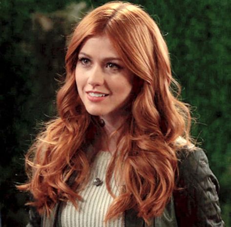 Wallpaper Shadowhunters, Blonde Hair For Hazel Eyes, Dominique Weasley, Clary Fairchild, Ed Wallpaper, Kat Mcnamara, Mary Jane Watson, Clary Fray, Danielle Campbell