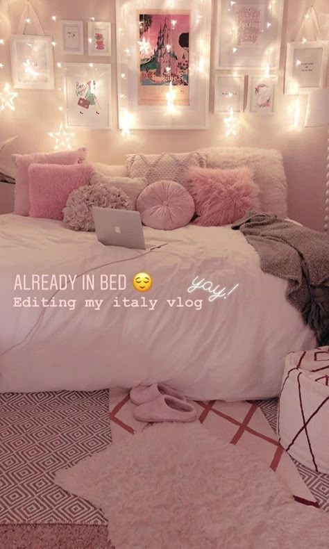 youtube: Zakia Chanell  pinterest: elchocolategirl instagram: elchocolategirl  snapchat: elchocolategirl Cute Bedroom Ideas, Dekorasi Kamar Tidur, Girly Room, Girl Bedroom Designs, Teen Room Decor, Teen Bedroom Decor, Girl Bedroom Decor