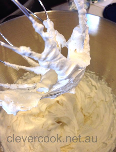 “I Can’t Believe it’s Not Cream” Whipped Cream!! – clevercook Almond Milk Whipped Cream, Real Whipped Cream, Gfcf Recipes, Dairy Free Frosting, Gluten Free Vegetarian Recipes, Vegan Whipped Cream, Recipes With Whipping Cream, Making Whipped Cream, Homemade Almond Milk