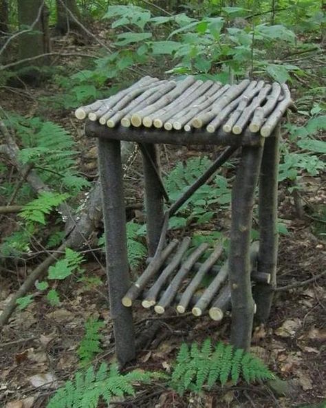 Bathtub Room, Garden Diy Decoration Ideas, Twig Furniture, Twig Crafts, Porch Table, Outdoor Bathtub, Sticks Furniture, Deco Champetre, Wood Kiln