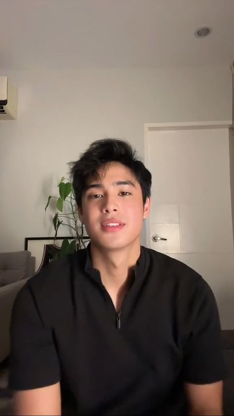 Donny Pangilinan Wallpaper, Starfish Story, Donny Pangilinan, Asian Actors, Boyfriend Pictures, Boyfriend Material, Starfish, Pretty People, Beautiful People