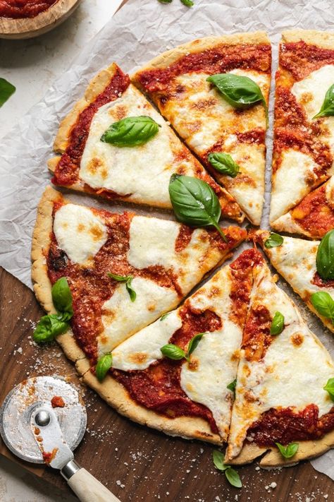 Gluten Free Pizza Dough Recipe, Gluten Free Pizza Dough, Easy Pizza Dough, Pizza Sauce Recipe, Pizza Dough Recipe, Gluten Free Pizza, Margherita Pizza, Easy Pizza, Pizza Recipes Dough