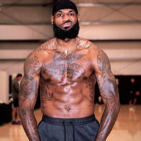 Lebron James Body, Lebron James Pictures, Lebron James Tattoos, Lebron James Family, Lebron James Wallpapers, Nba Lebron James, King Lebron James, Lebron James Lakers, King Lebron