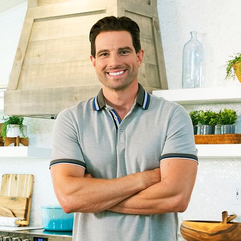 Scott McGillivray | HGTV Canada Scott Mcgillivray, Muskoka Cottage, Hgtv Star, Kawartha Lakes, Income Property, Vacation House, Lake Cottage, House Rules, Home Network