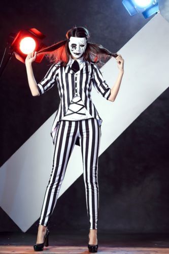 Movie Womens Stripe Beetlejuice Outfit Fancy Dress Party Dress Halloween Costume Beetle Juice Costume, Beetlejuice Outfits, Vampire Countess, Girl Tuxedo, Cute Costume Ideas, Dark Cabaret, Magician Costume, Family Costume Ideas, Beetlejuice Costume