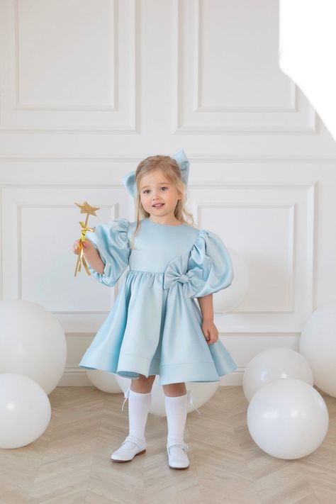 Girls Couture Dresses, Couture Bridesmaid Dresses, Blue Princess Dress, Puffy Dresses, Dress Light Blue, Light Blue Dress, Girls Blue Dress, Girls Couture, Birthday Girl Dress