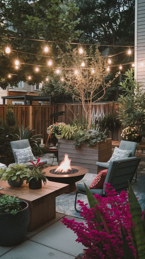 14 Backyard Decor Inspirations That'll Make You Never Want to Leave Home Again! Relaxing Backyard Ideas, Outdoor Oasis Backyard, Small Water Fountain, Vacation At Home, Backyard Decor Ideas, Relaxing Backyard, Permanent Vacation, Cozy Backyard, Small Fountains