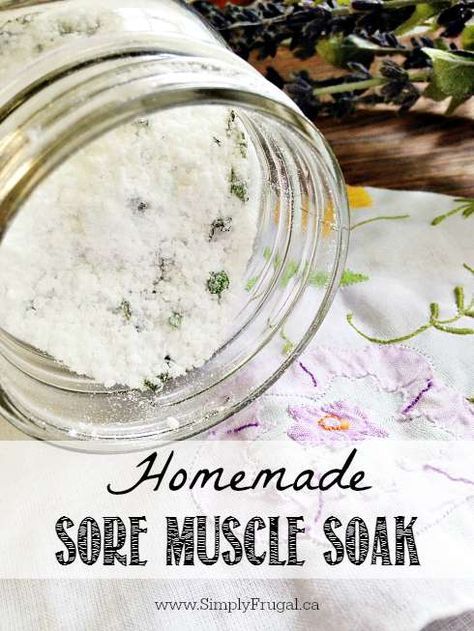 Sore Muscle, Bath Salts Recipe, Spa Basket, Diy Gifts For Men, Sugar Scrub Homemade, Feel Energized, Muscles In Your Body, Christmas Gifts For Coworkers, Scrub Recipe