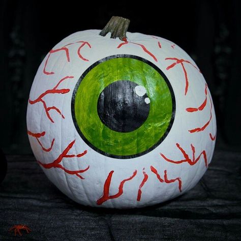 Eyeball Pumpkin, Eye Pumpkin, Pumpkin Inspo, Pumpkin Paintings, Pumpkin Eyes, Vampire Pumpkin, Halloween Pumpkin Crafts, Creative Pumpkin Painting, Halloween Jars