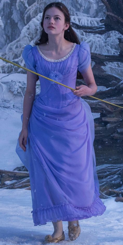 Clara in purple party dress. The Nutcracker Movie, Nutcracker Movie, Clara Nutcracker, Disney Nutcracker, Nutcracker And The Four Realms, Nutcracker Costumes, Mackenzie Foy, Ballet Russe, Disney Princess Dresses