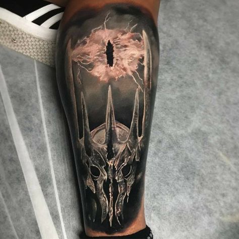 #sauron #eye #tattoosauron #cooltattoo #tattoo Ring Wraith Tattoo, Lord Of The Rings Sleeve Tattoo, Lord Of The Rings Tattoo Sleeve, Lord Of The Rings Sleeve, The Lord Of The Rings Tattoo, Lord Of The Rings Tattoo Ideas, Nazgul Tattoo, Lotr Sleeve, Gandalf Tattoo