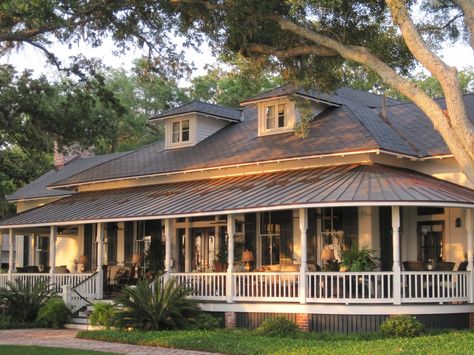 LOVE a wrap-around porch!! I can see myself sitting there with coffee in the morning and wine in the evening!! House With A Porch, House With Wrap Around Porch, Homes With Wrap Around Porches, Wrap Around Porches, Basement House Plans, Porch House Plans, House Porch, Farmhouse Floor Plans, House Plans One Story