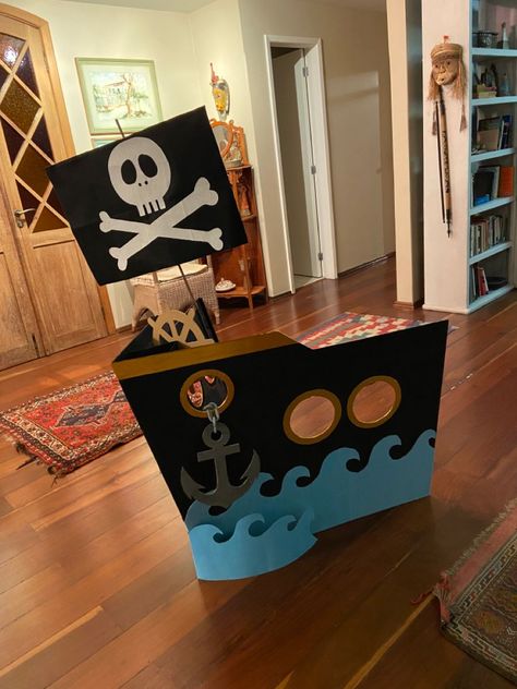 #gasparilla #piratewreaths #wreathdecor #floridaevents #piratefestival #diywreaths #festivedecor #bohemianwreaths #handcrafteddecor #creativewreaths Pirate Photo Booth Backdrop, Pirate Themed Decorations, Pirate Boat Craft, Cardboard Pirate Ship Diy, Pirate Ships Diy, Diy Pirate Ship, Pirate Photo Booth, Cardboard Ship, Cardboard Pirate Ship