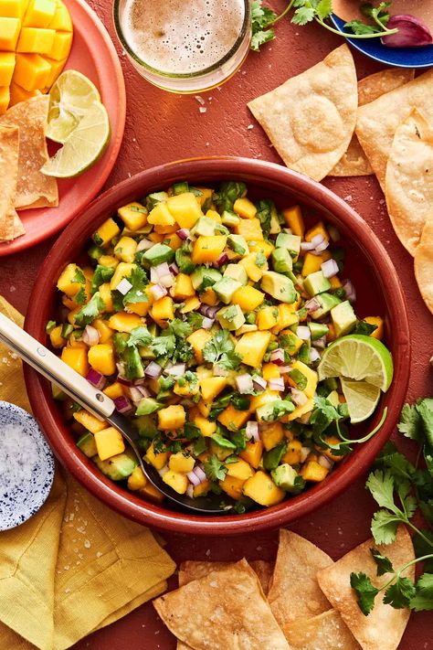 The Best Mango Avocado Salsa Tuna Steak Side Dishes, Green Beans With Almonds, Steak Sides, Summer Salsa, Sugar Free Snacks, Tuna Steak, Mango Avocado Salsa, Steak Side Dishes, Mango Avocado