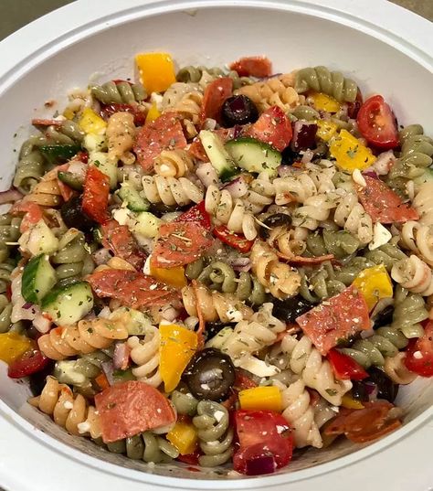 Weight Watchers Greek Salad, Ww Pasta Salad Weight Watcher Recipes, Weight Watcher Salad Recipes, Ww Summer Dinner Recipes, Weight Watchers Italian Recipes, Weight Watchers Salad Recipes, Weight Watcher Salads, 2024 Weight Watchers Recipes, Summer Weight Watchers Recipes