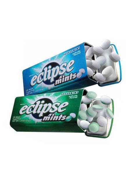 ECLIPSE Mints is all about Powerful Fresh Breath. The launch of ECLIPSE Intense offers the coolest sensation you can find on the mints market, challenging your sensory limits by providing a more intense freshness hit to leave you confident for any situation. Sporting a delicious combination of zesty berry and refreshing mint flavours, ECLIPSE Berry flavour arrived on the scene in late 2011.   Weight: 27g  Made in Australia Breath Mints Aesthetic, Mint Aesthetic, Gum Flavors, Bubble Gum Flavor, Mint Gum, Sugar Free Candy, Hot Chocolate Marshmallows, Junk Food Snacks, Candy Brands