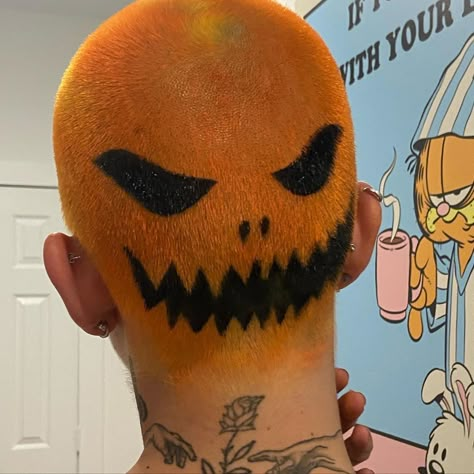 Bald Hair Color Ideas, Halloween Shaved Hair Designs, Spiderweb Buzzcut, Bleached Buzzcut Design, Halloween Buzzcut, Hair Dye Designs Shaved Head, Bleach Buzzcut Designs, Bleached Hair Designs, Buzzcut Dyed Hair Men